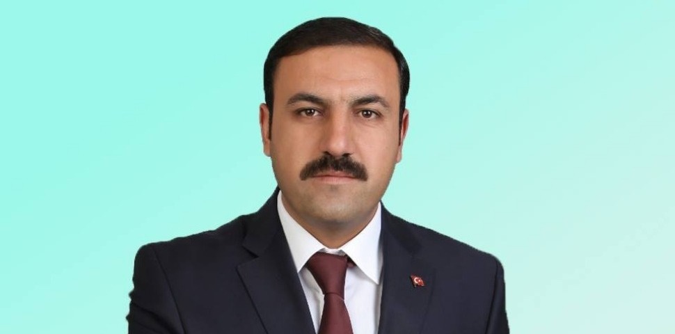 AK Parti Çiçekdağı belediye başkan adayı Hasan Hakanoğlu oldu.