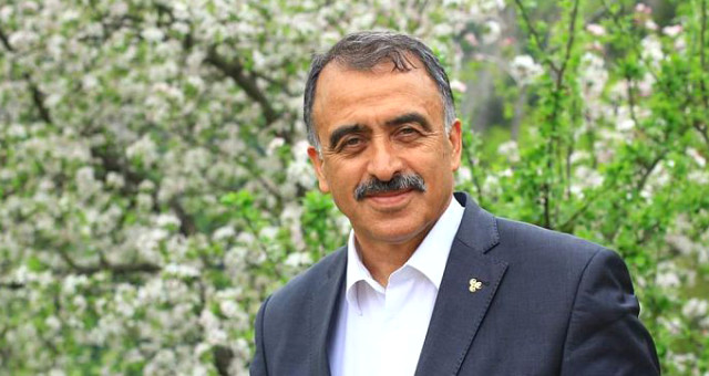 İYİ Parti Gümüşhane Belediye Başkan Adayı Mustafa Canlı Kimdir